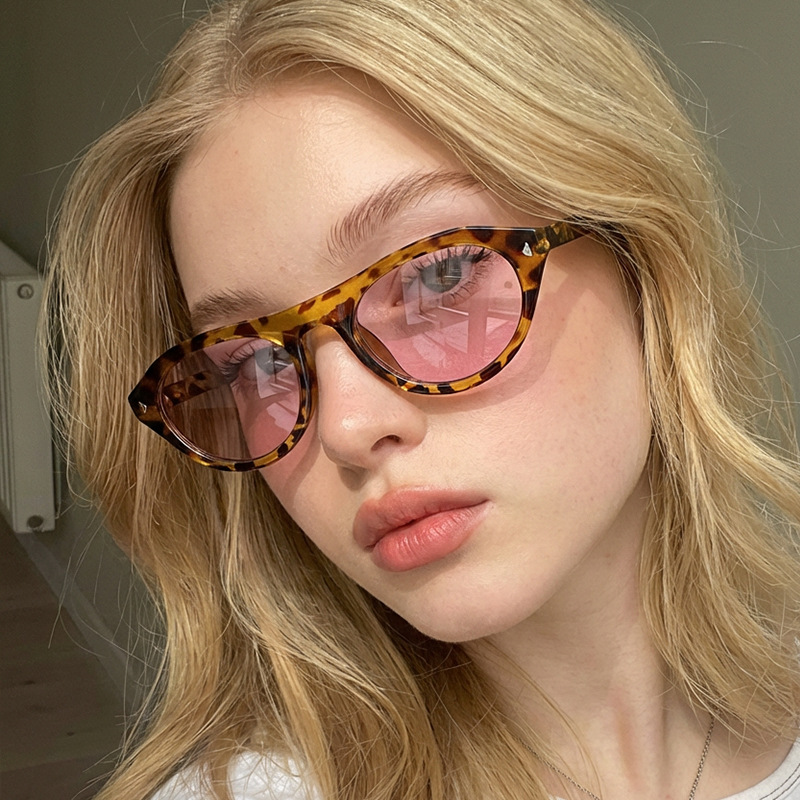 Modische Cat-Eye-Sonnenbrille  – Streetwear Brand With Eye Bewertung und Preis